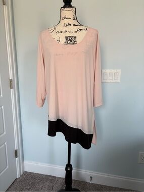 Calvin Klein Blush Pink Scoop Neck Tunic with Black Asymmetrical Hem